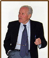 Prof. Pagni giving his lecture in Venice (May, 2008)