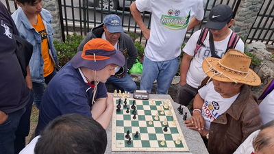 Blitz game at the Igorot Garden, Manila