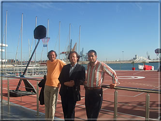 32nd America's Cup at Valencia in 2007 (from left to right, Artigas, Garzón, Alió)