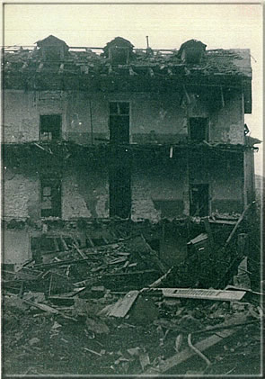 Gasthaus Rosengarten nach den Bombenangriffen im 2. Weltkrieg